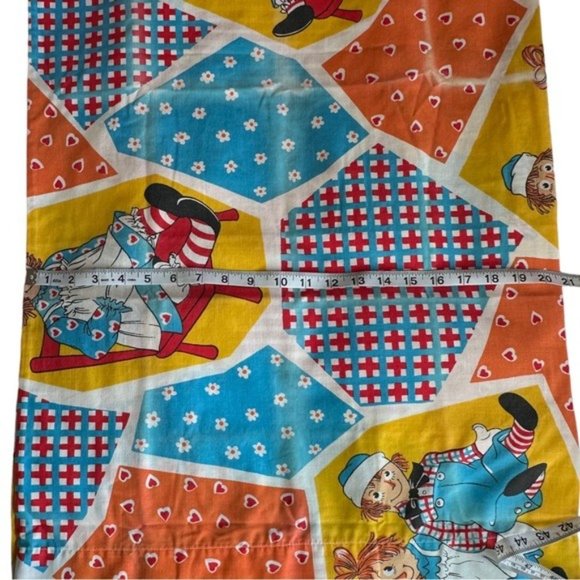 Vintage Raggedy Ann & Andy Standard Size Pillowcases - Picture 10 of 10